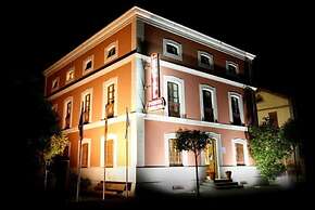 Hotel Puente Romano