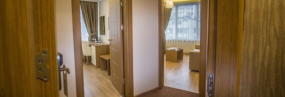 Park Square Hotel