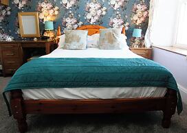 Kirkwood Guest House