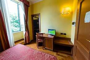 Hotel Lella
