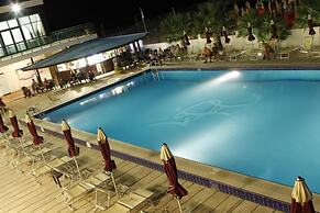 Mediterraneo Resort