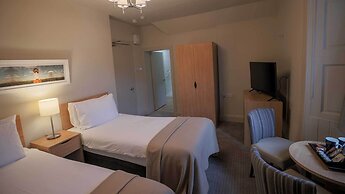 The Tarbet Hotel