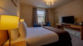 The Tarbet Hotel