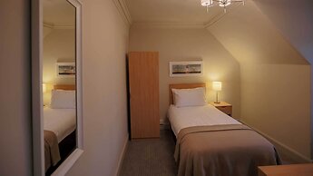 The Tarbet Hotel