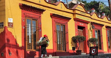 Hotel Azucena