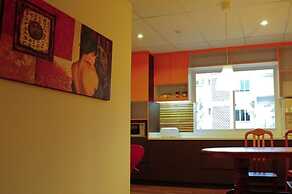 River City Inn - Hostel