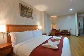 Royal Suites Condotel