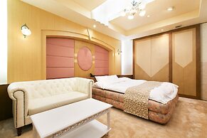 Hotel Luna Sennan - Adults Only