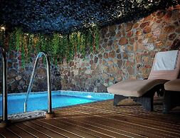 Aurora Resort & SPA