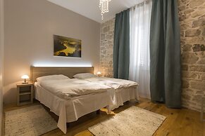 Tifani Luxury Rooms 2