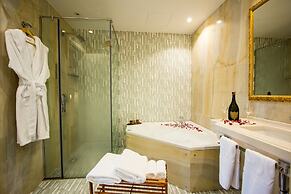 Lot Boutique Hotel
