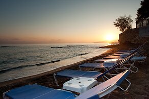 MARI KRISTIN Beach Hotel - Adults Only