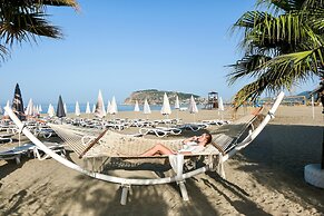 Blue Wave Suite Hotel - All Inclusive