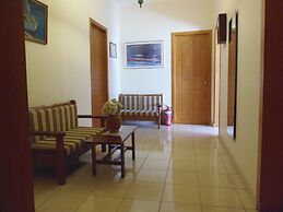 Hera Hotel