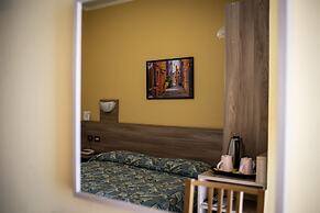 Hotel Route 9