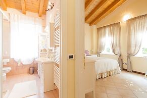 Nina Guest House