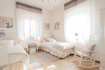 Nina Guest House