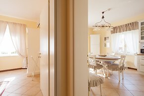 Nina Guest House