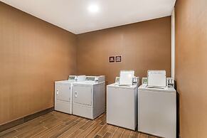 Best Western Plus Kindersley Hotel