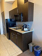 Best Western Plus Kindersley Hotel