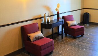 Best Western Plus Kindersley Hotel