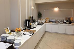 Achillion Hotel