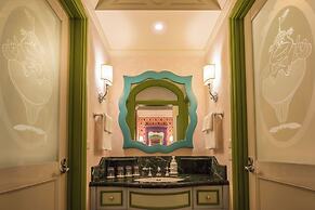 Tokyo Disneyland Hotel