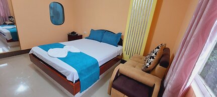 Platinum Class Hostal