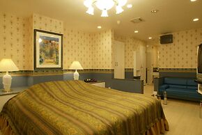 Osaka Palais de Fleurs – Adults Only