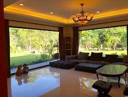 Tainan California Villa