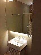 D Elegance Hotel