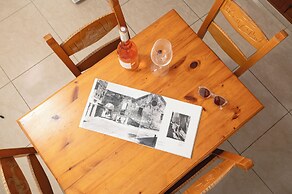 Thelesi Apartments