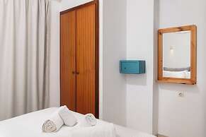 Thelesi Apartments