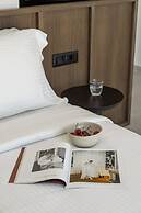 Thelesi Apartments