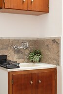 Thelesi Apartments