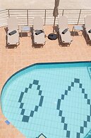 Thelesi Apartments