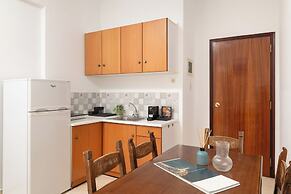 Thelesi Apartments