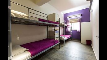 Joey's Hostel