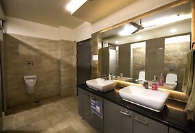 Joey's Hostel