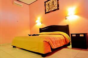 Pesona Beach Inn