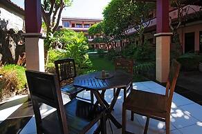 Pesona Beach Inn