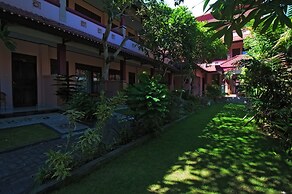 Pesona Beach Inn