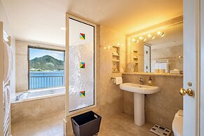 Awashima Hotel