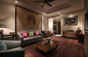 Ninh Binh Hidden Charm Hotel & Resort