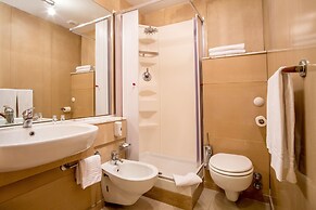 Amalia Suites