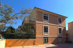 Glyfada Seaside Residence