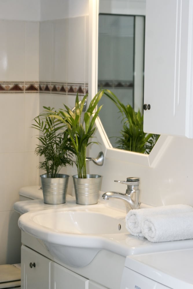 Vithos Aparthotel