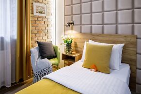 Art & Garden Residence