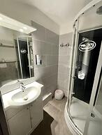 authentic by balladins - Hôtel le Privilège
