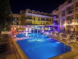Club Karakas Apart